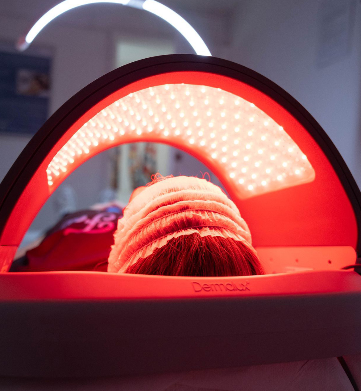 Real Results, Personal Touch:
We focus on enhancing your confidence with visible improvements and a client-first approach